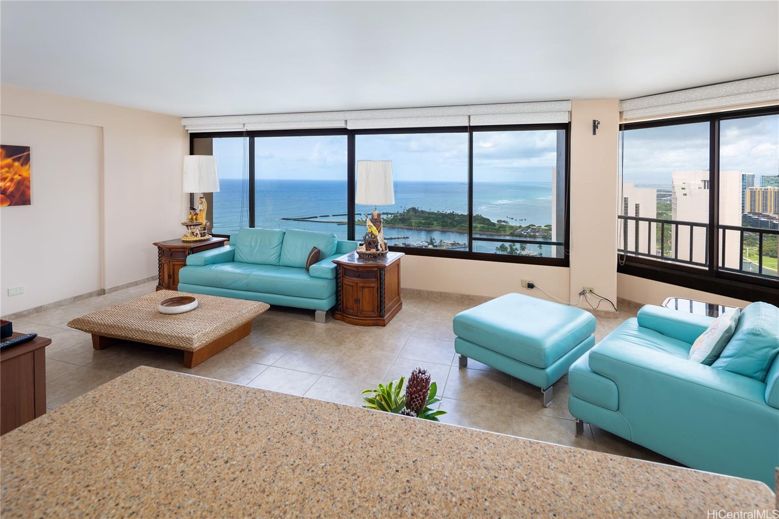 Discovery Bay condo # 4019, Honolulu, Hawaii - photo 3 of 25