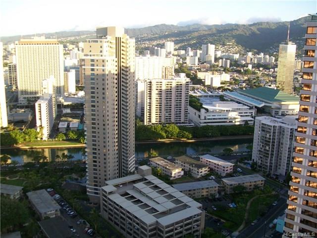 Discovery Bay condo # 4116, Honolulu, Hawaii - photo 3 of 9