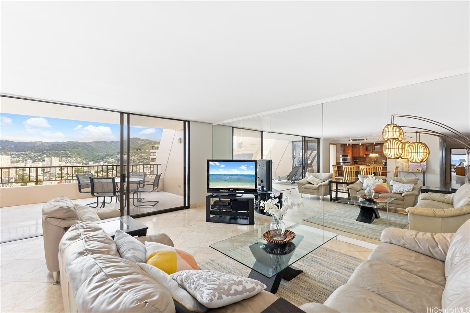 Discovery Bay condo # PH14, Honolulu, Hawaii - photo 4 of 20