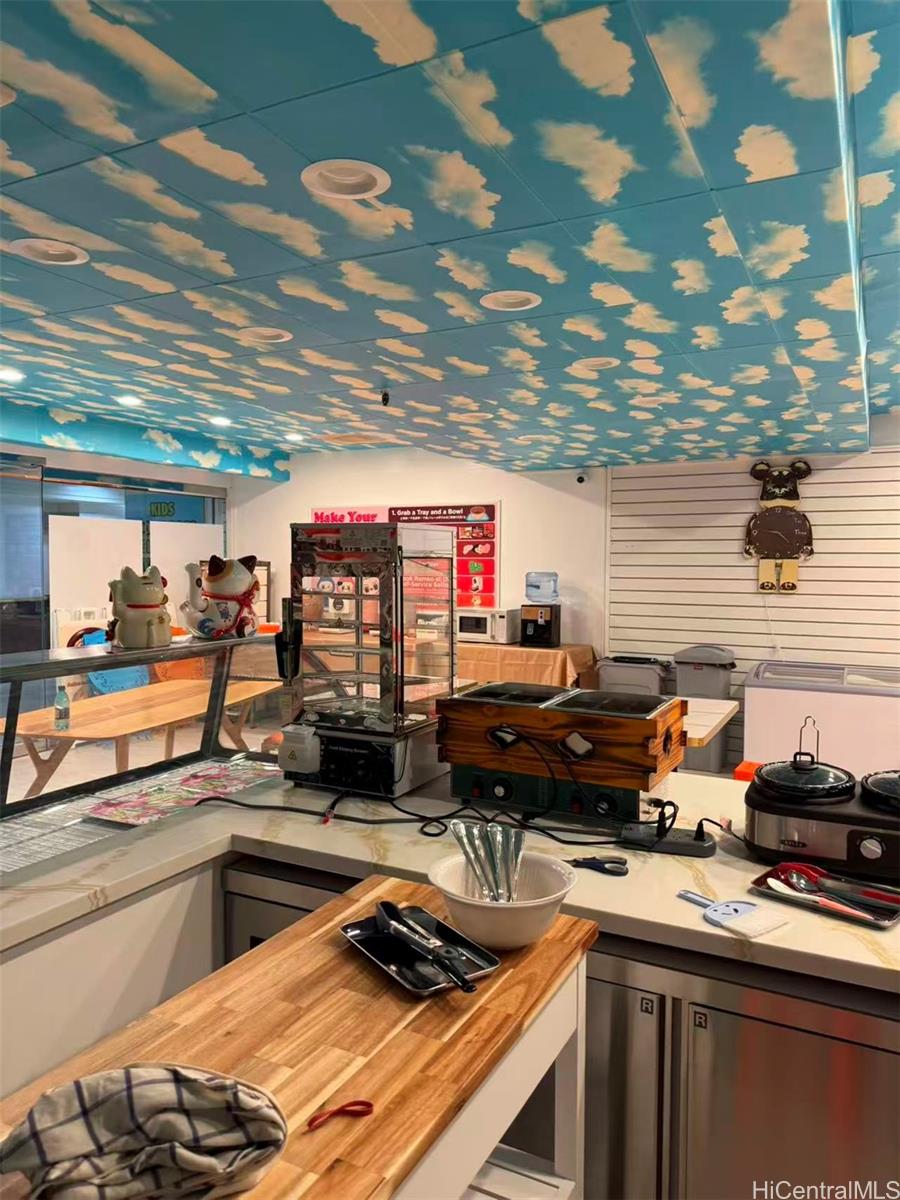 1778 Ala Moana Blvd Waikiki Discovery Bay - photo 7 of 10