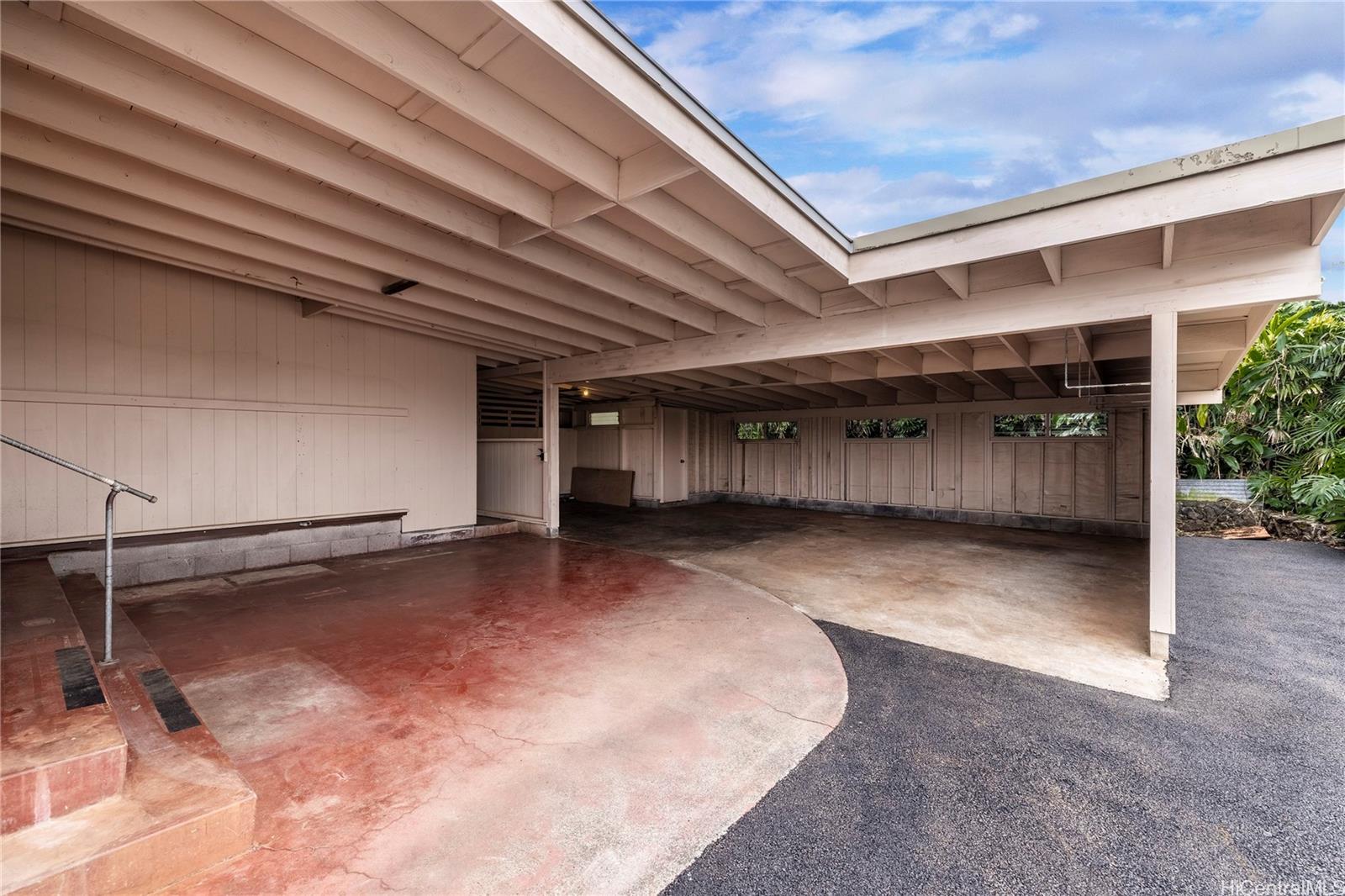 1781  California Ave Wahiawa Heights, Central home - photo 17 of 25