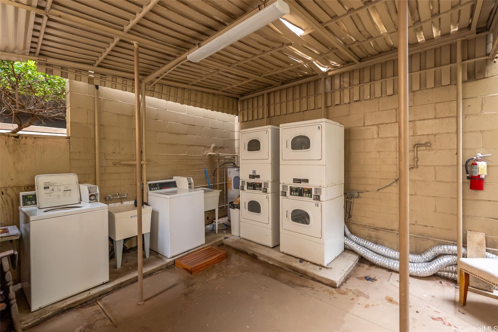 1784 Ala Moana Blvd Honolulu Oahu commercial real estate photo11 of 24