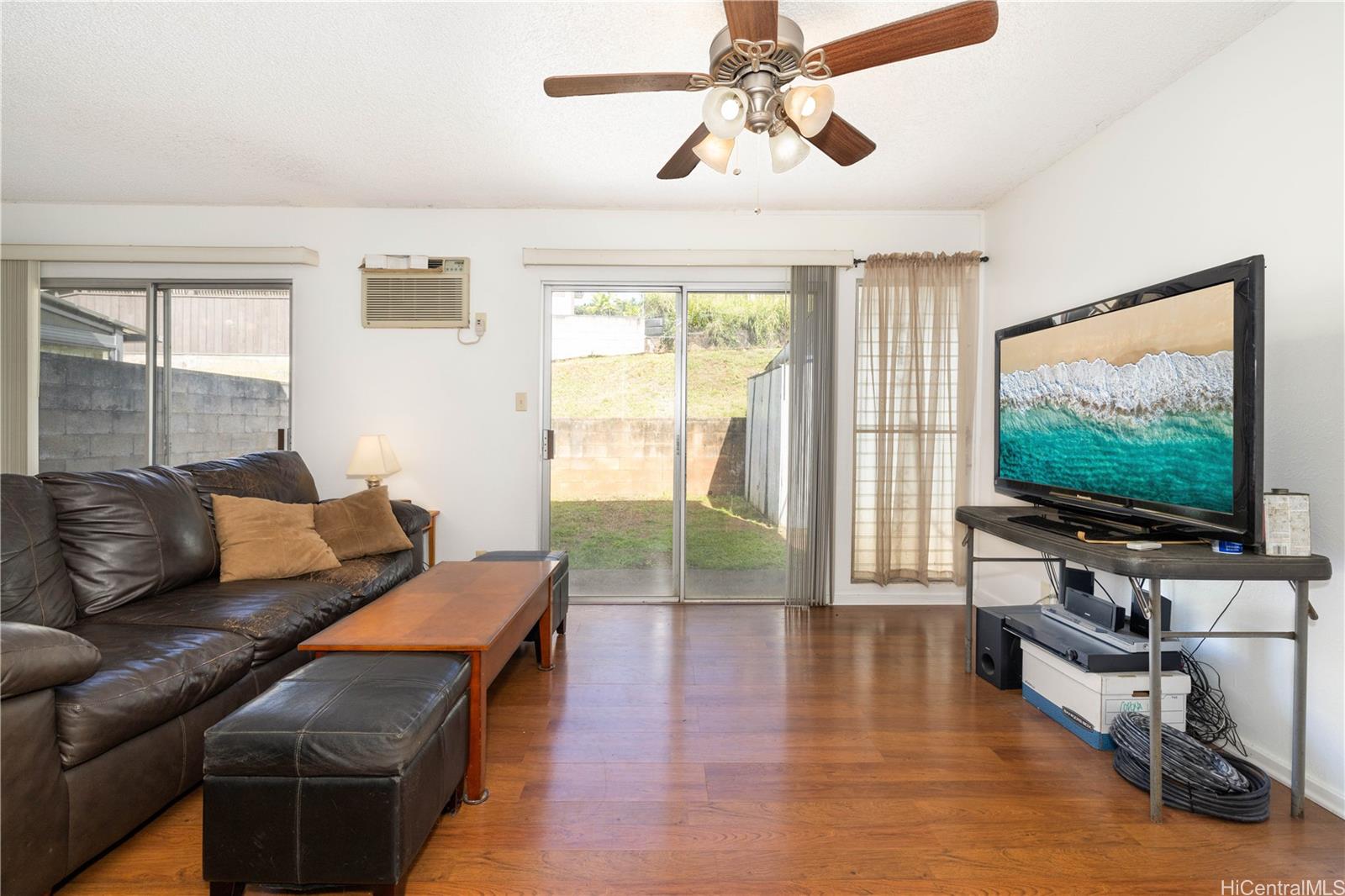 1787  Lanikeha Way Pacific Palisades, PearlCity home - photo 6 of 18