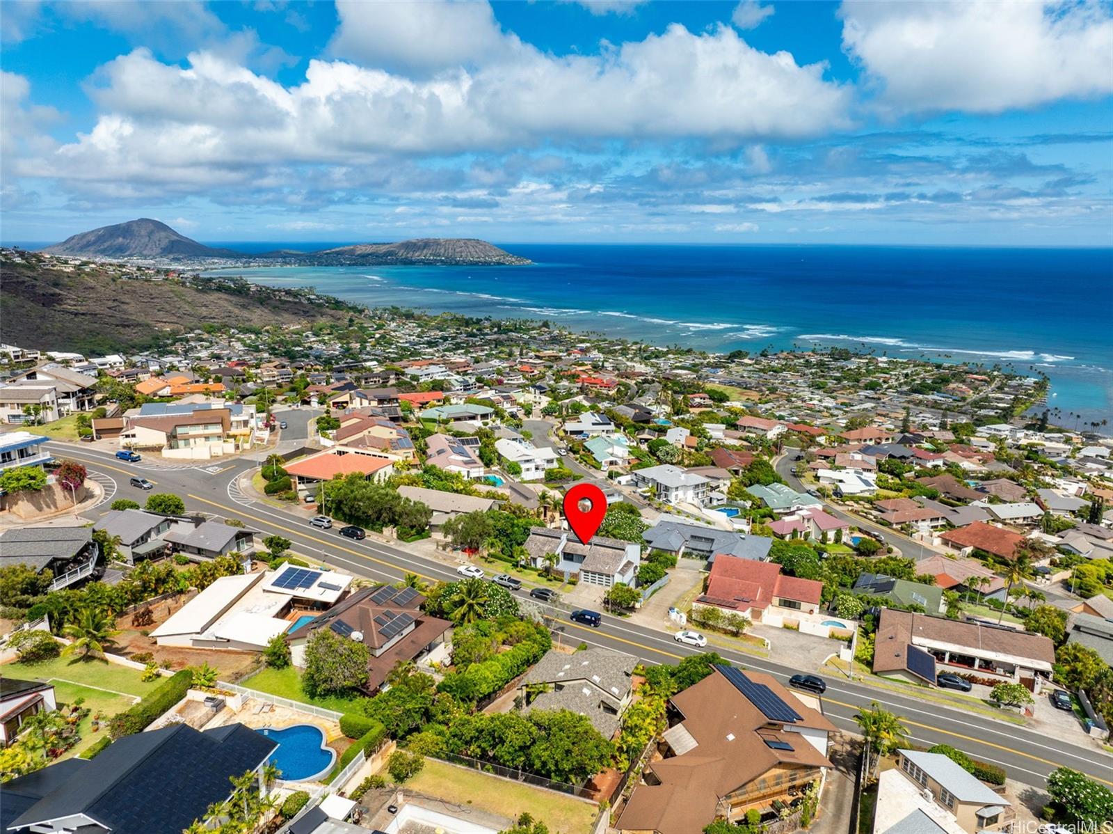 1789  Laukahi Street Waialae Iki, Diamond Head home - photo 2 of 25