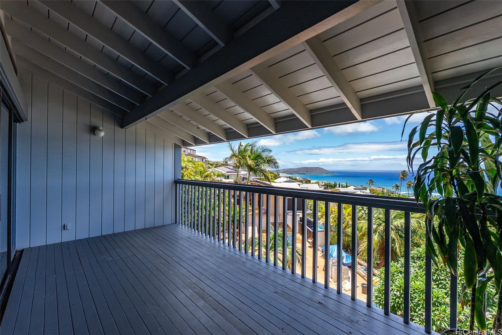 1789  Laukahi Street Waialae Iki, Diamond Head home - photo 5 of 25