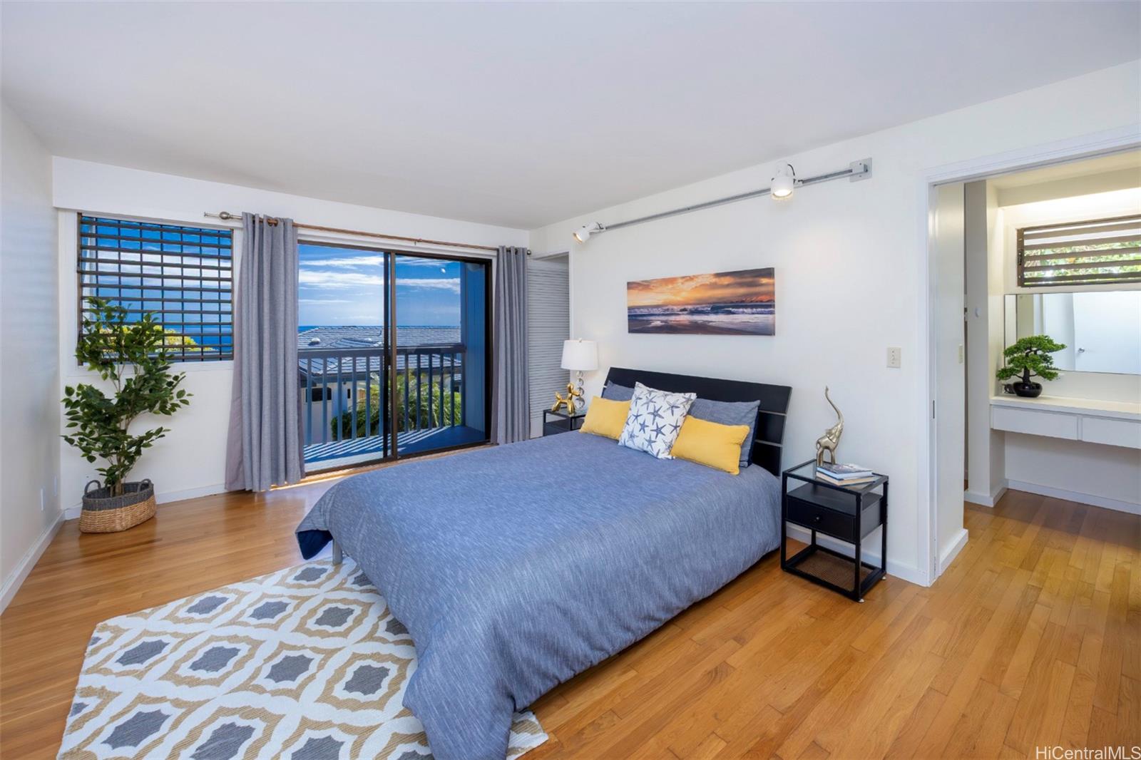 1789  Laukahi Street Waialae Iki, Diamond Head home - photo 16 of 24