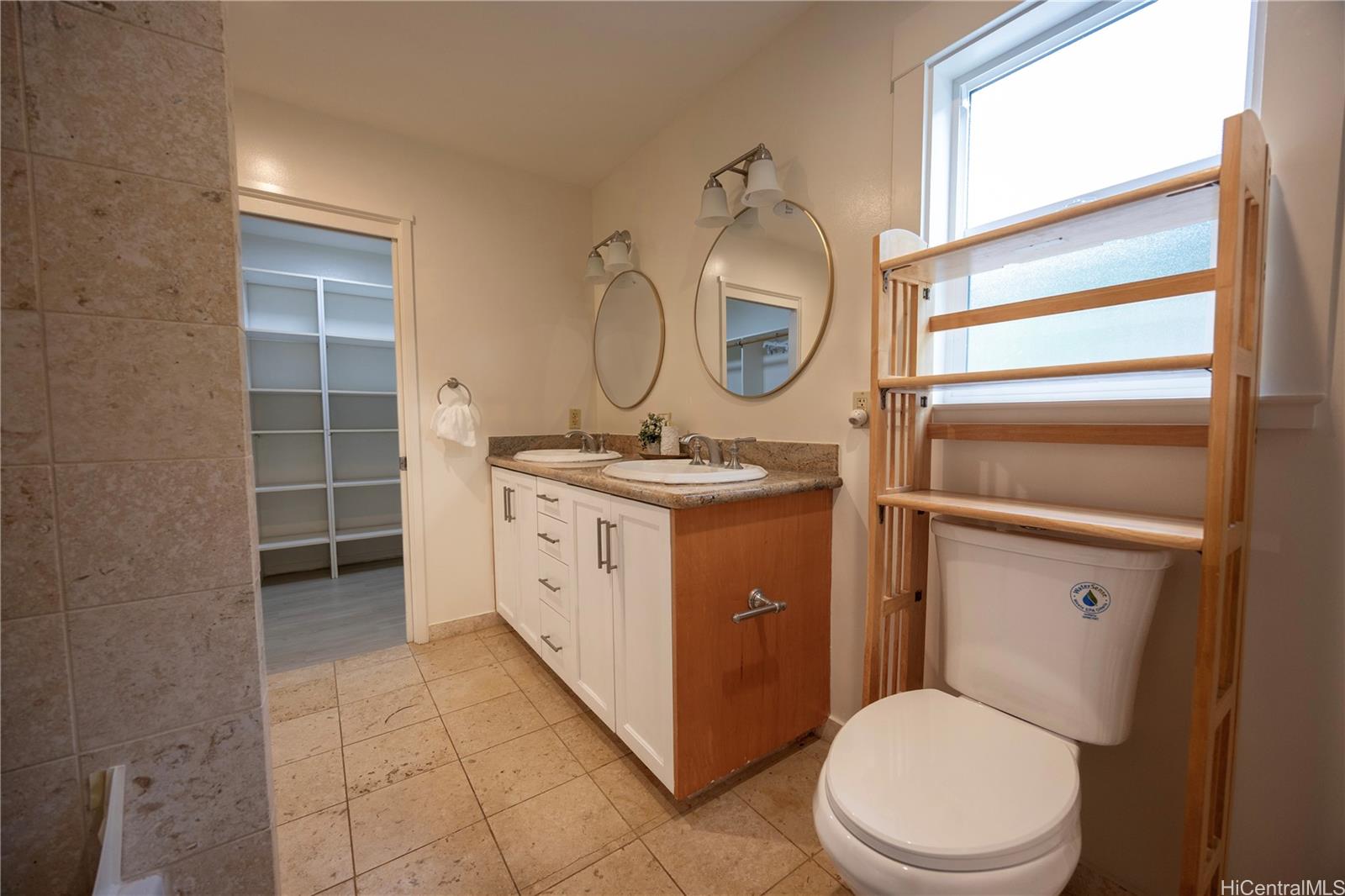 179  Nawiliwili Street Triangle, Hawaii Kai home - photo 18 of 25