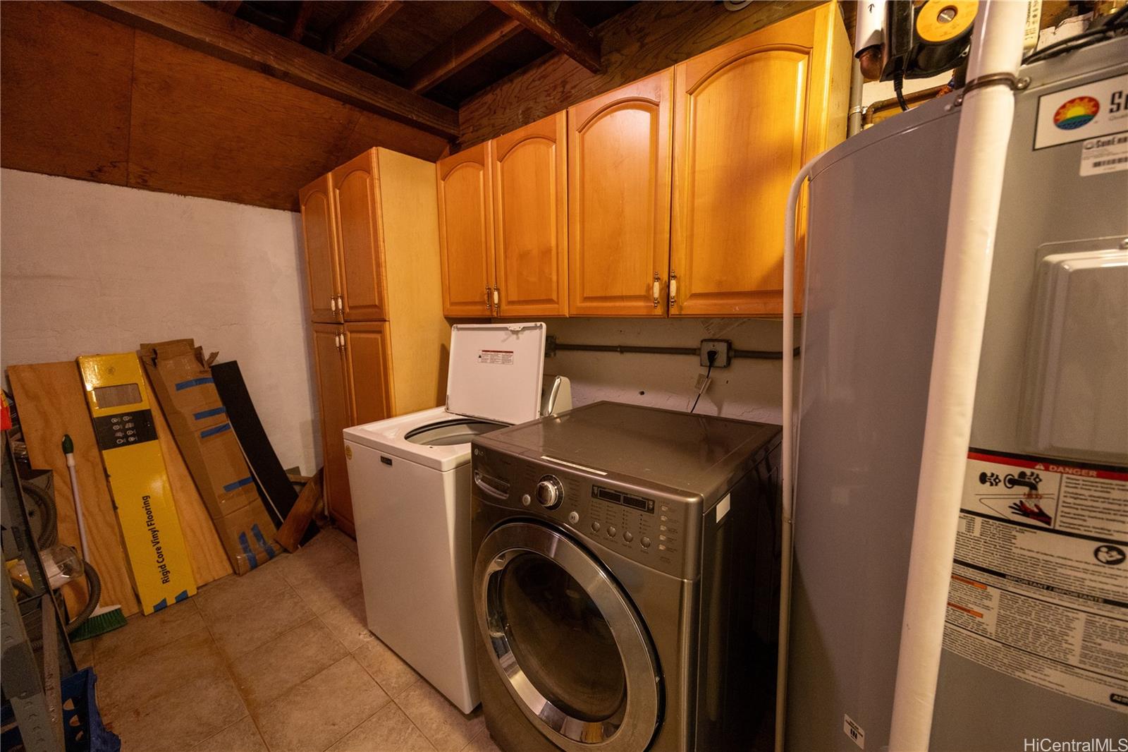 179  Nawiliwili Street Triangle, Hawaii Kai home - photo 19 of 25