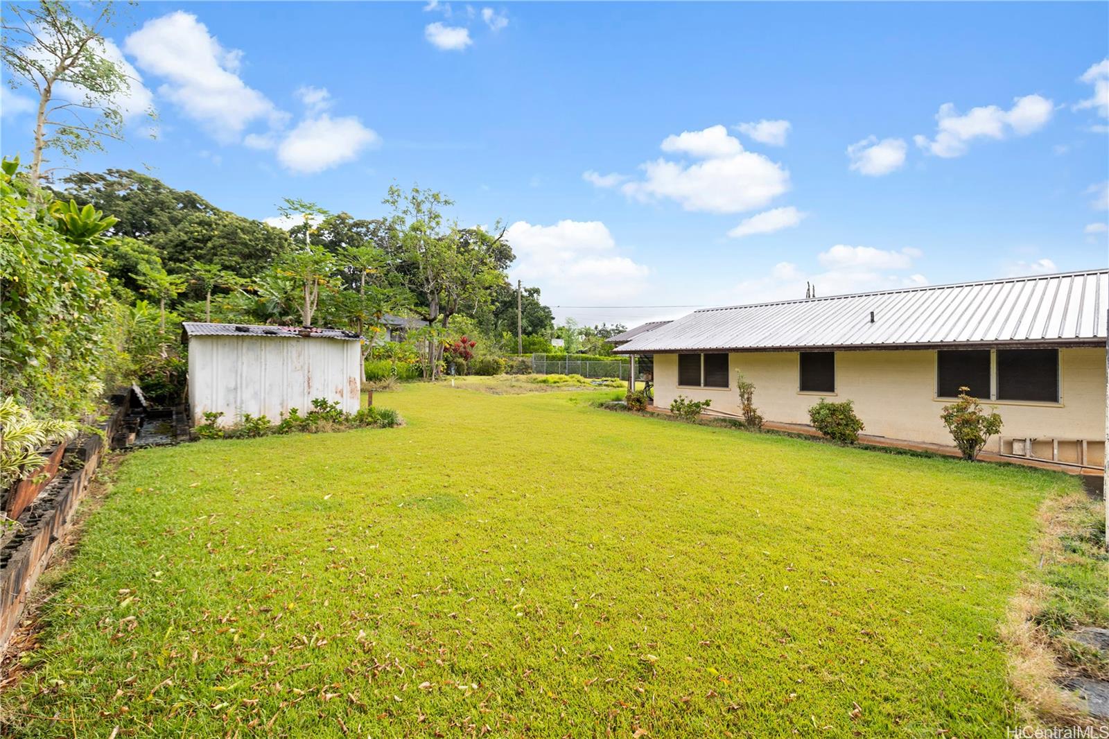 1795  Eames Street Wahiawa Heights, Central home - photo 2 of 25