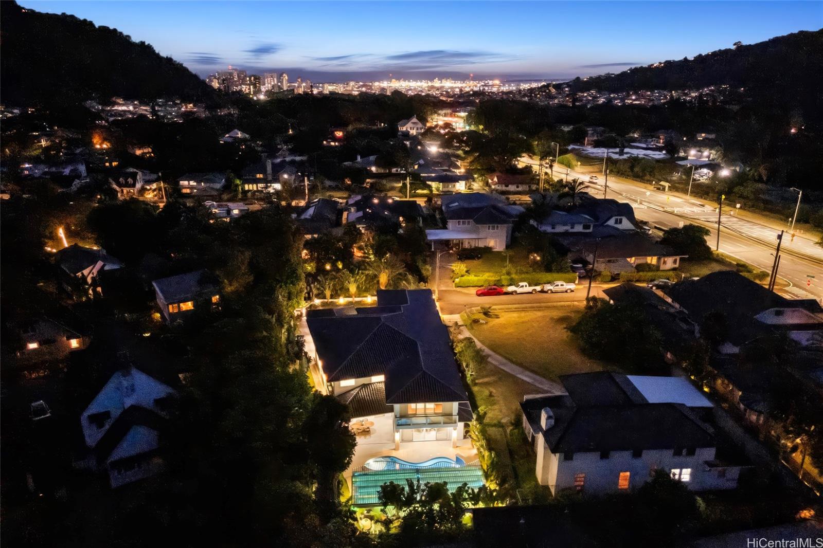 18  Homelani Place Dowsett, Honolulu home - photo 18 of 18