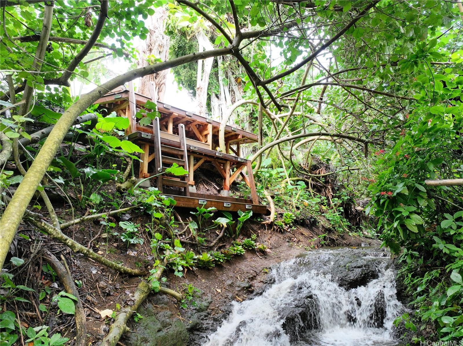 18  Homelani Place Dowsett, Honolulu home - photo 20 of 22