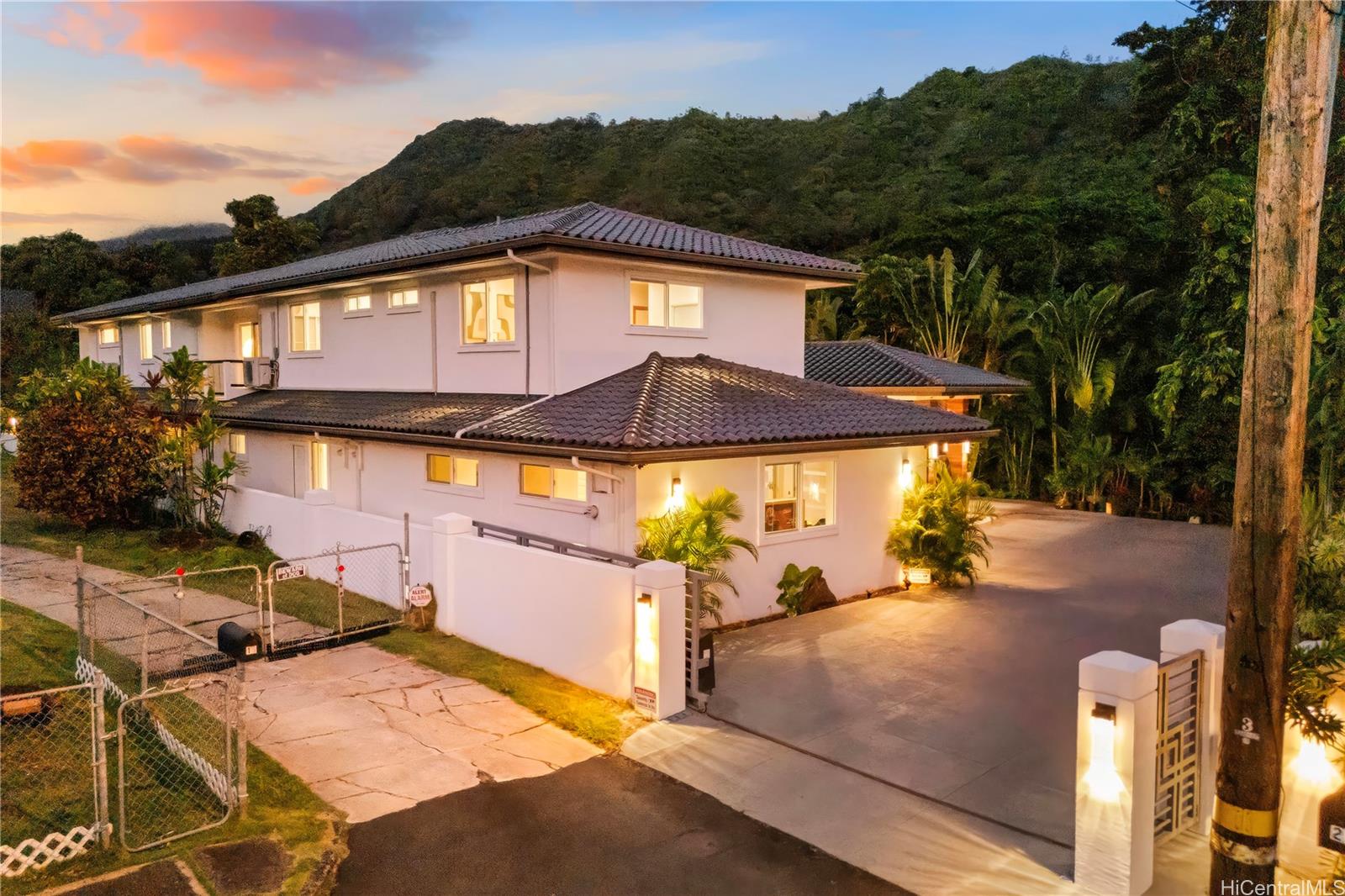 18  Homelani Place Dowsett, Honolulu home - photo 22 of 24