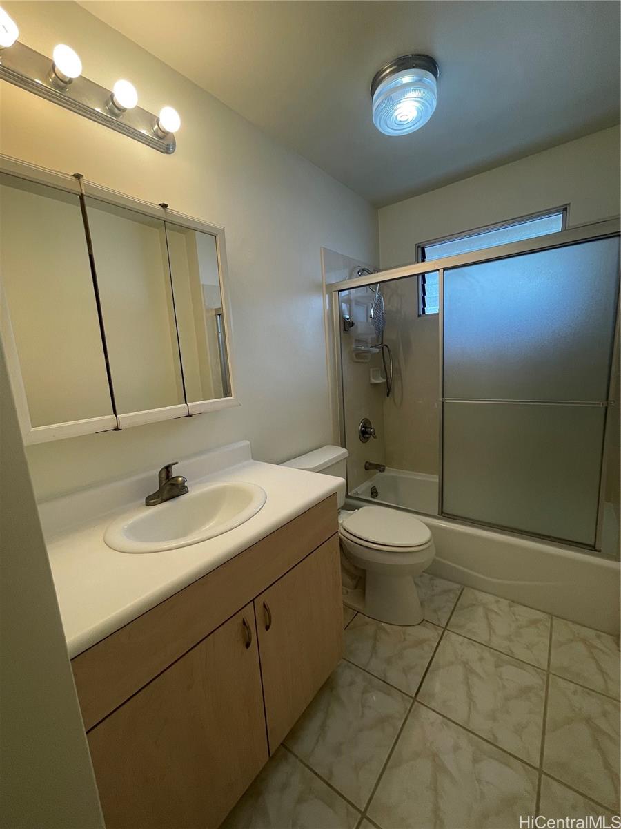 1801 9th Ave Honolulu - Rental - photo 5 of 13