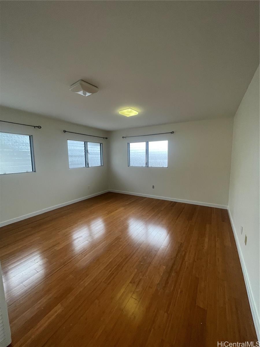 1801 9th Ave Honolulu - Rental - photo 10 of 13