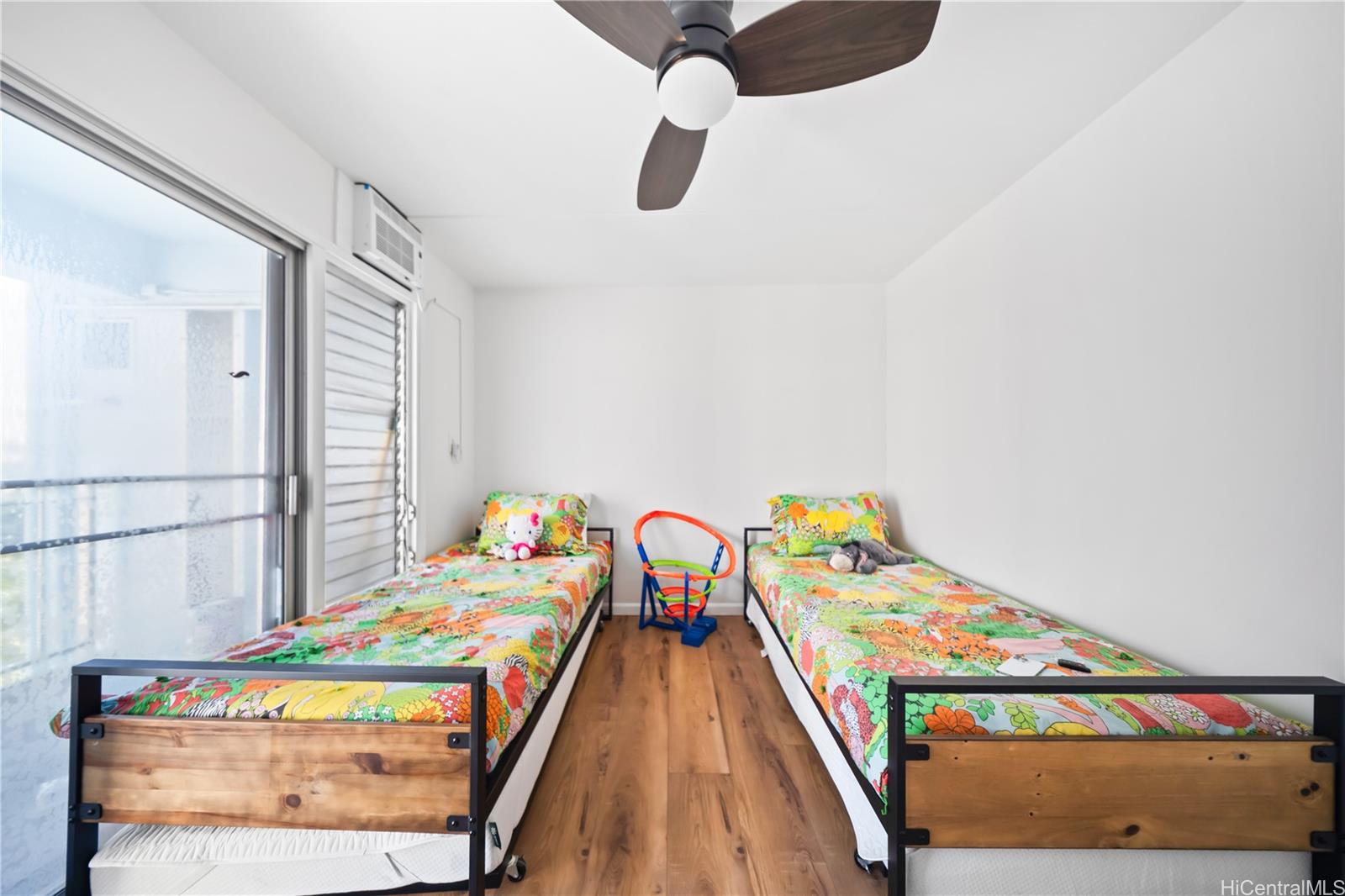 Pomaikai condo # 10A, Honolulu, Hawaii - photo 8 of 17