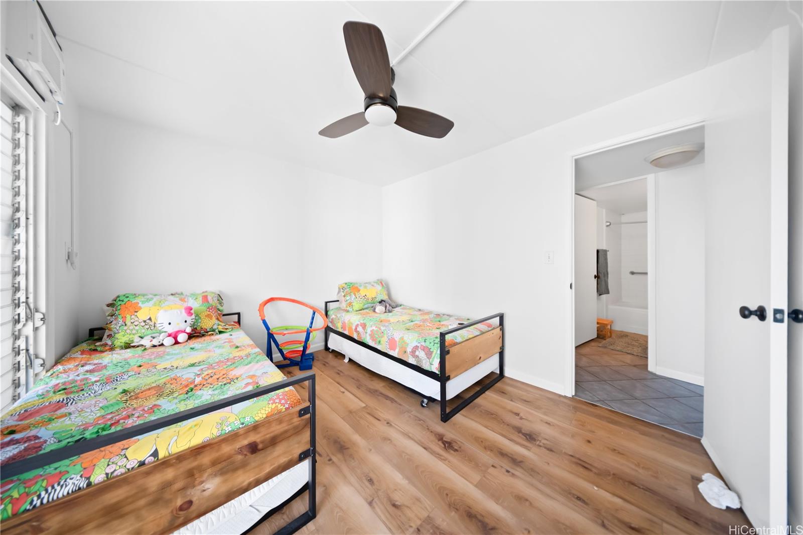 Pomaikai condo # 10A, Honolulu, Hawaii - photo 9 of 17