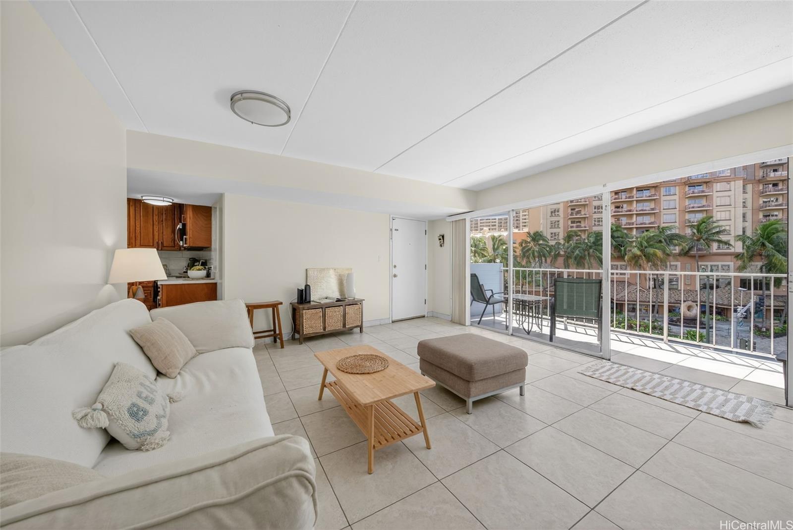 Pomaikai condo # 5B, Honolulu, Hawaii - photo 6 of 19