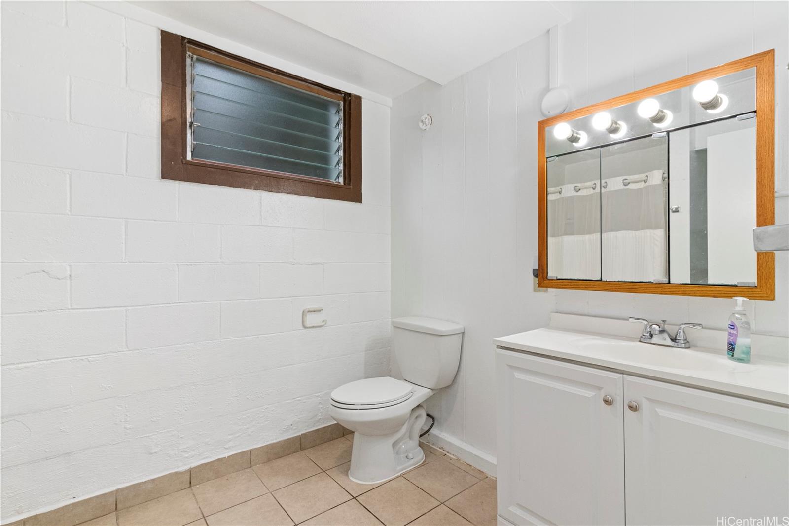 1805  Alu Place Kalihi-upper, Honolulu home - photo 19 of 25