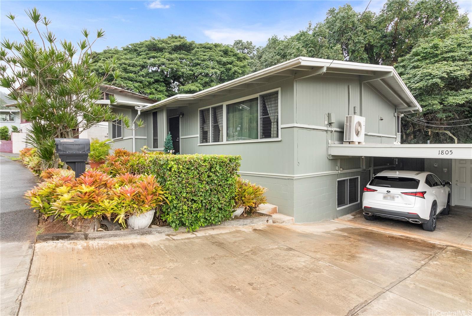 1805  Alu Place Kalihi-upper, Honolulu home - photo 4 of 25