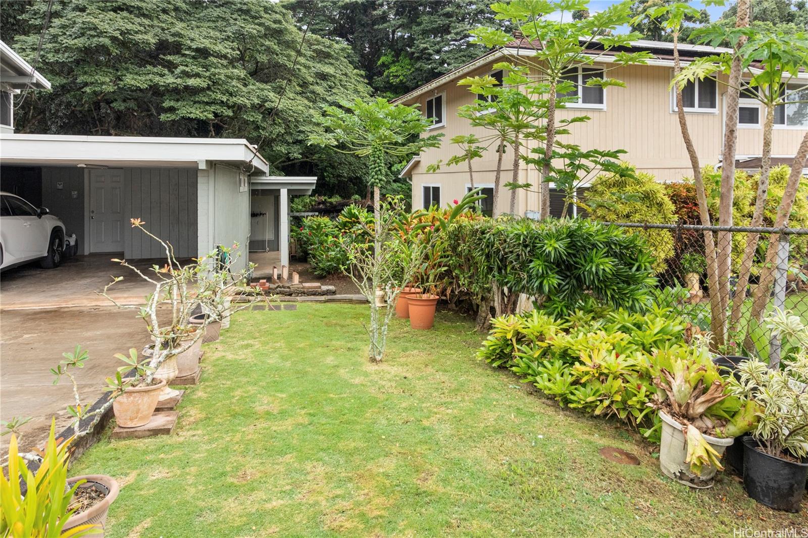 1805  Alu Place Kalihi-upper, Honolulu home - photo 5 of 20