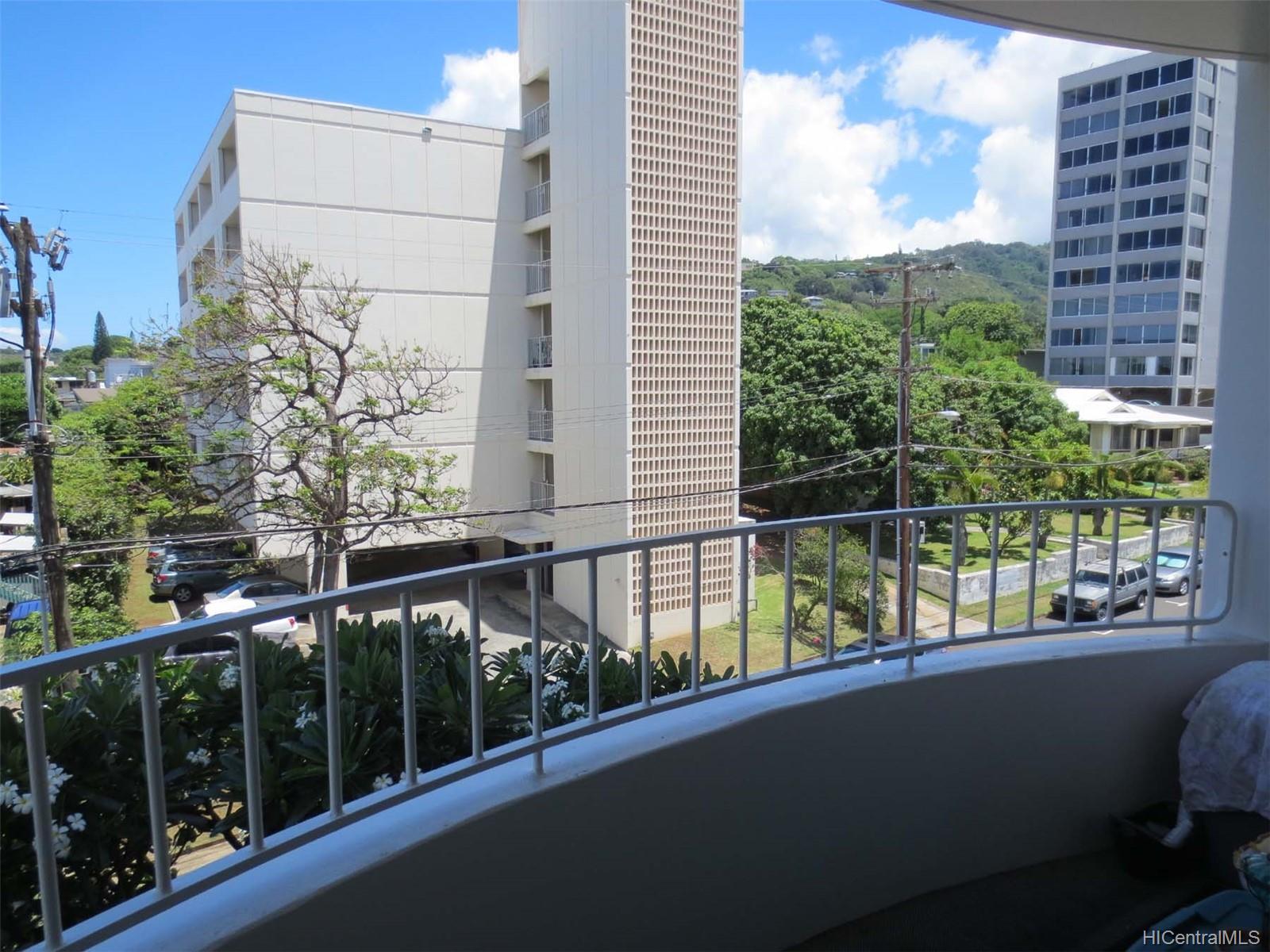 Punahou Manor condo # 403, Honolulu, Hawaii - photo 13 of 16