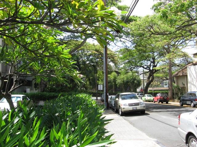Punahou Manor condo # 403, Honolulu, Hawaii - photo 4 of 16