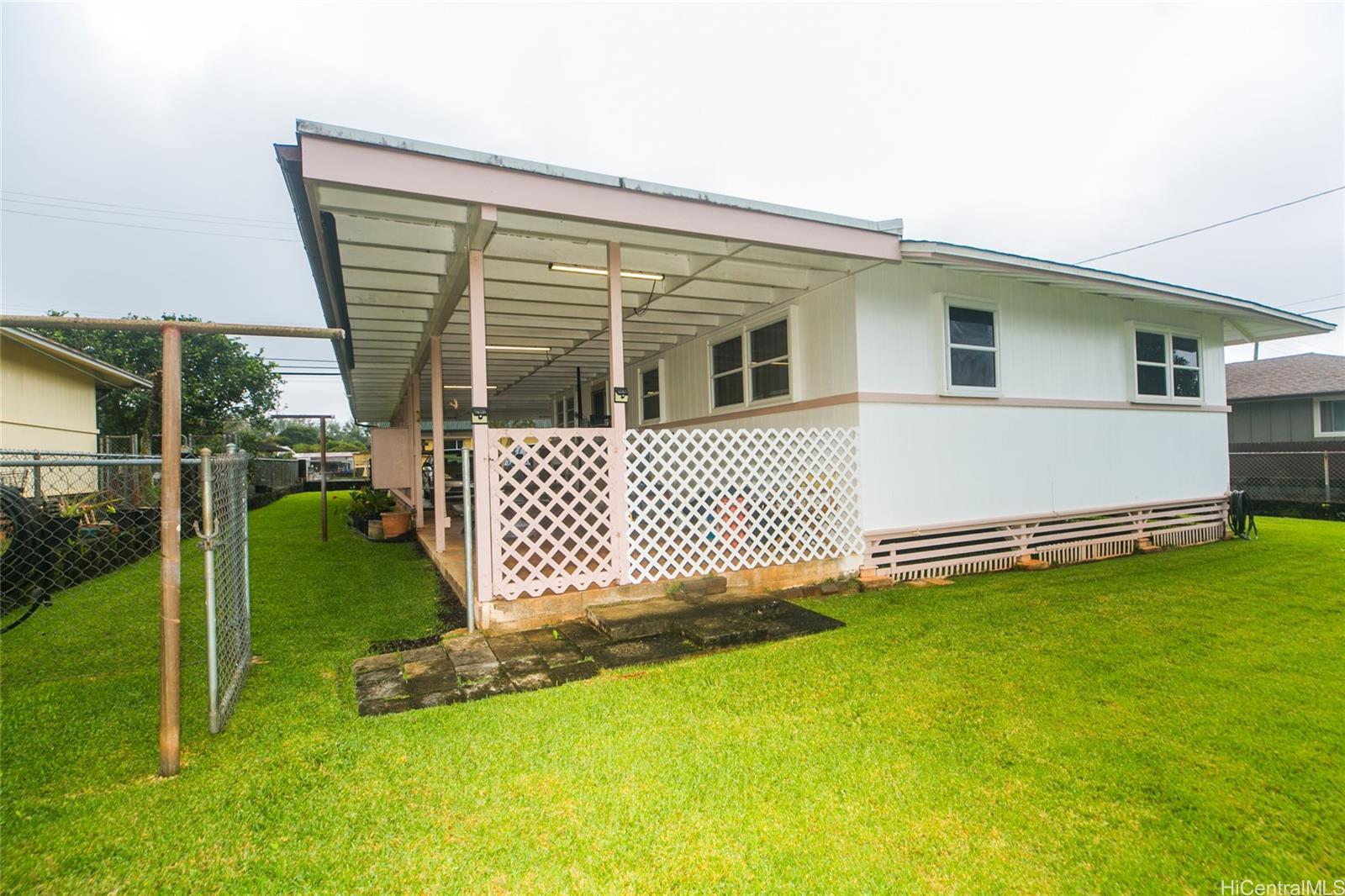 1806  California Ave Wahiawa Heights, Central home - photo 14 of 17