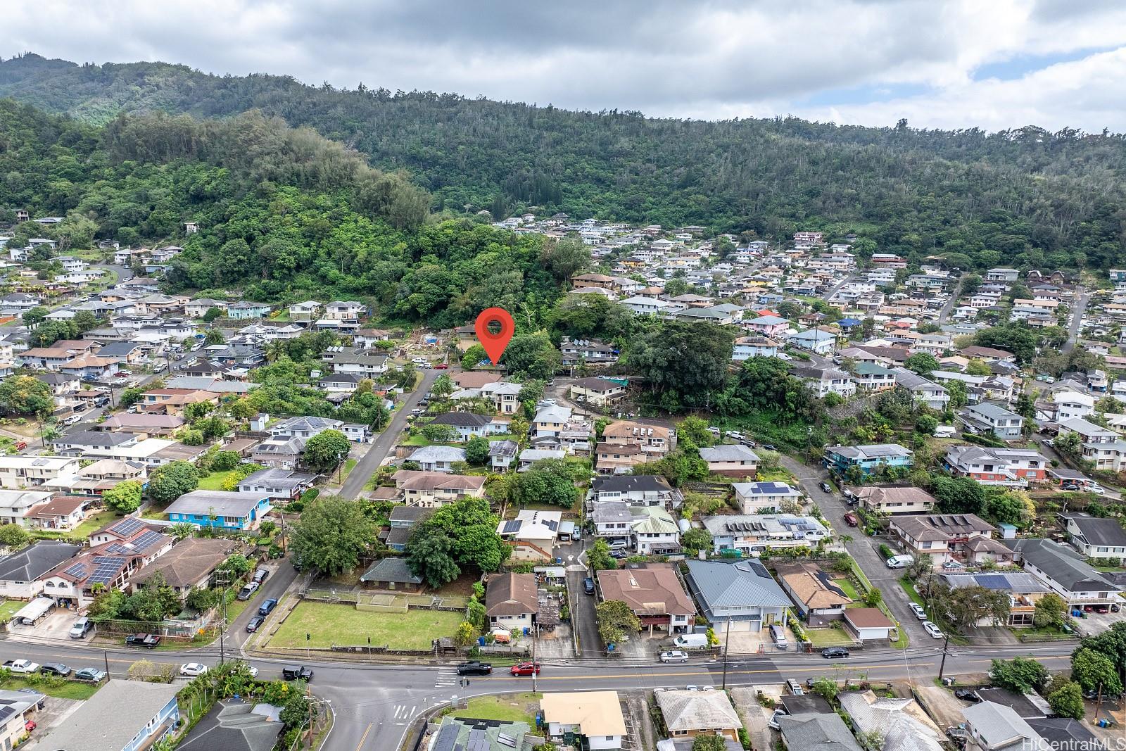 1807  Manaiki Place Kalihi Valley, Honolulu home - photo 14 of 16