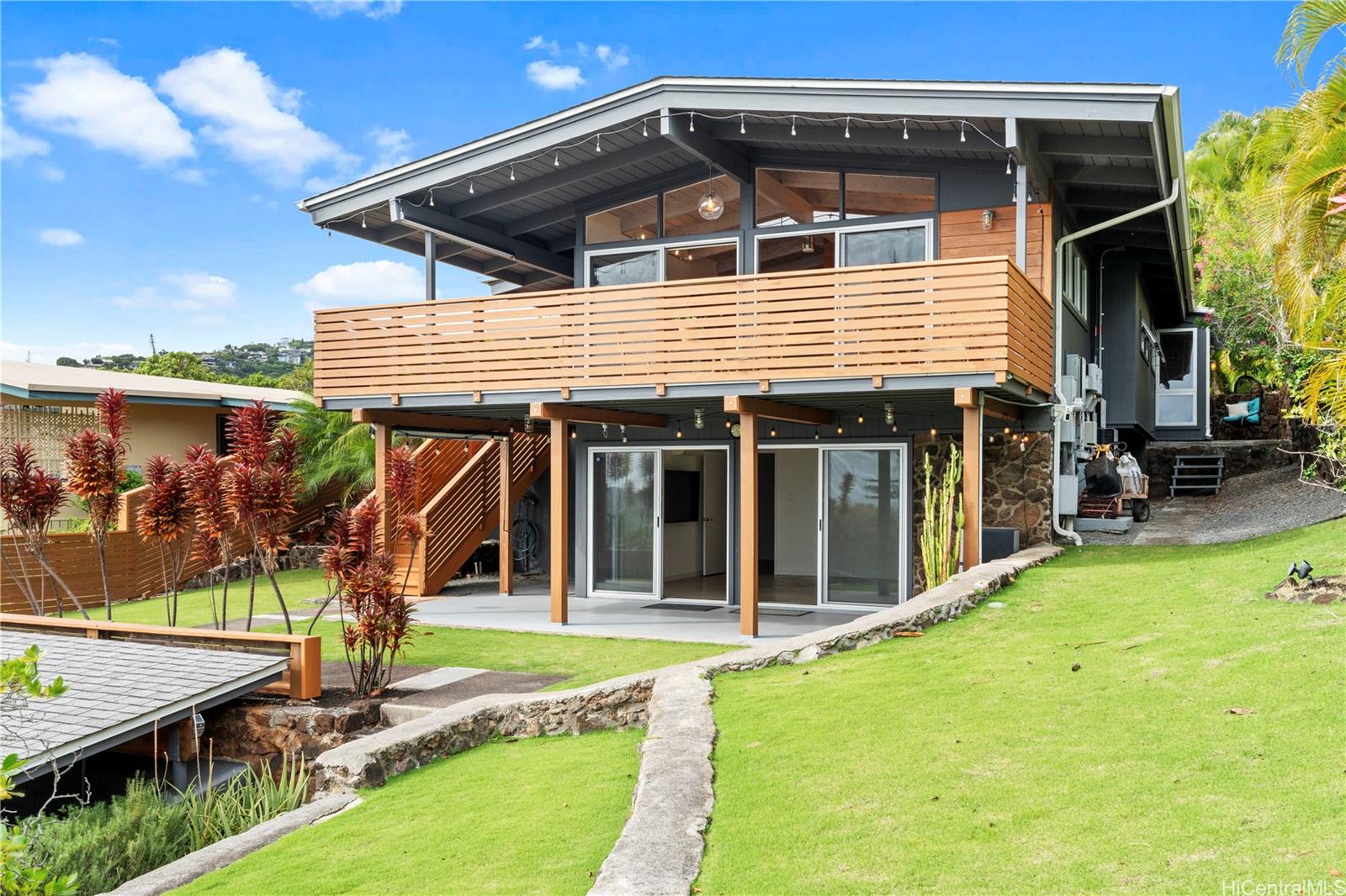 1808  Halekoa Drive Waialae Nui Rdge, Diamond Head home - photo 24 of 25