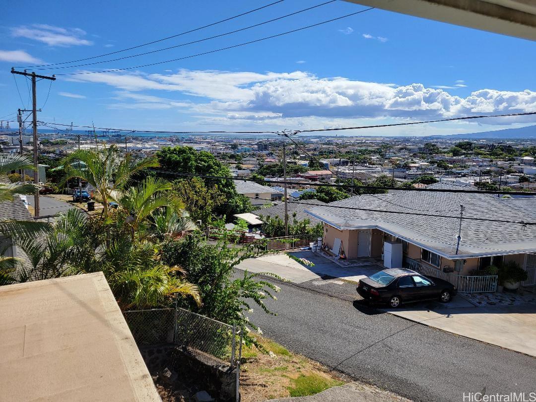 1809  naio Street Kamehameha Heights, Honolulu home - photo 4 of 25