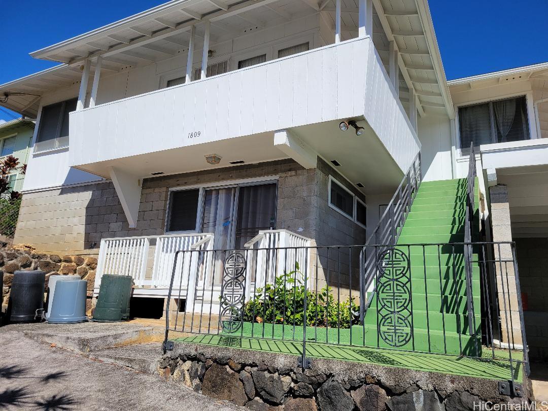 1809  naio Street Kamehameha Heights, Honolulu home - photo 5 of 25