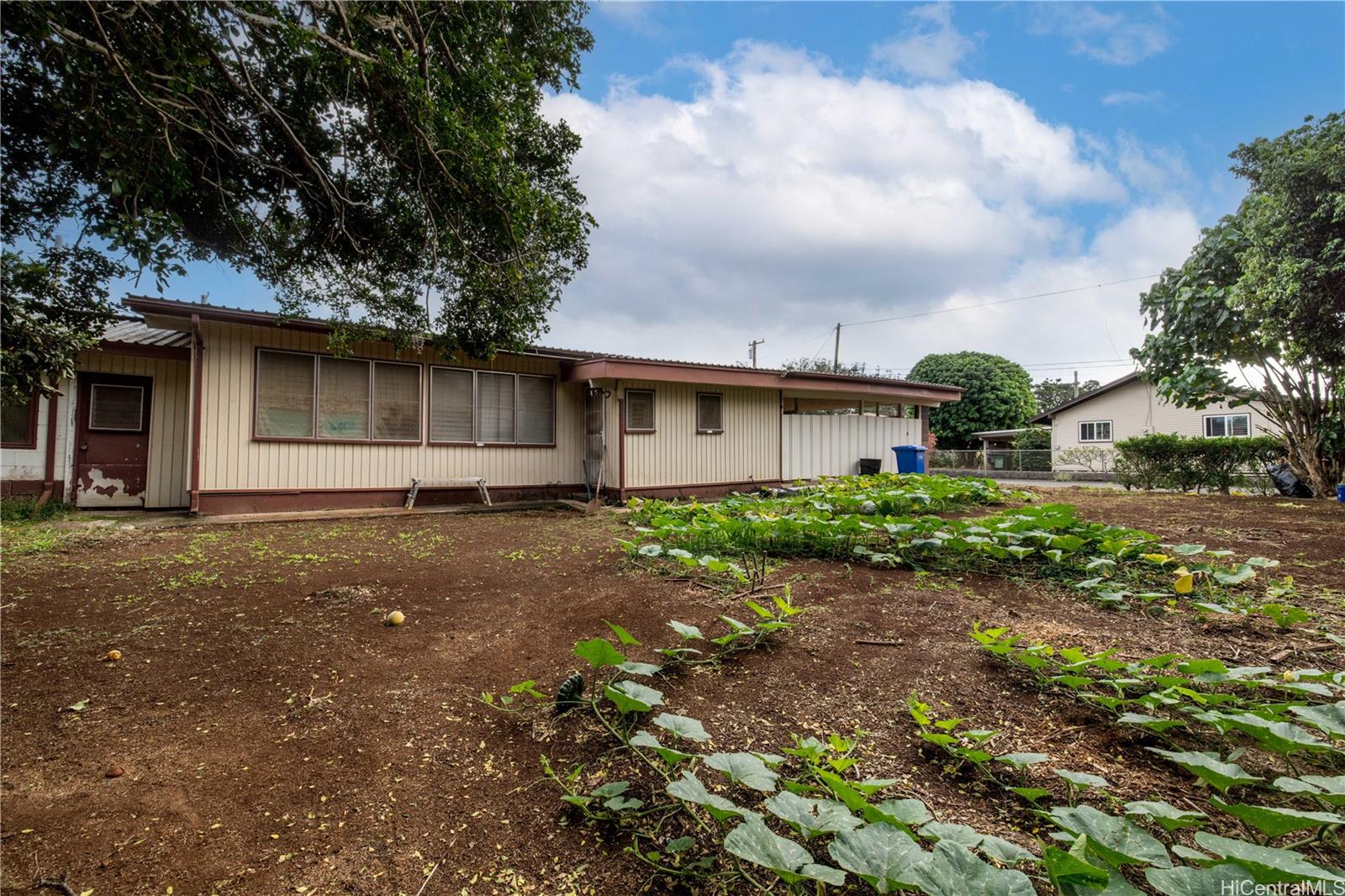 181  Rose St Wahiawa Area, Central home - photo 12 of 25