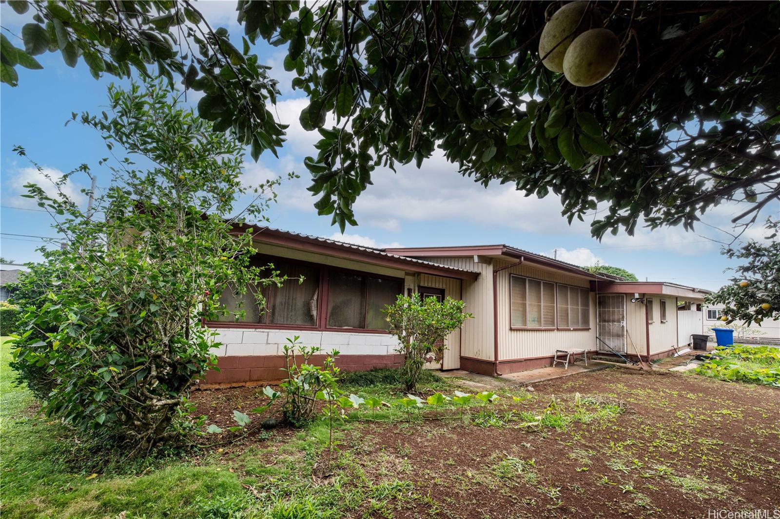 181  Rose St Wahiawa Area, Central home - photo 13 of 25