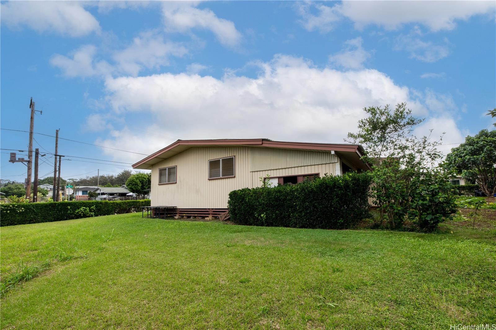 181  Rose St Wahiawa Area, Central home - photo 16 of 25