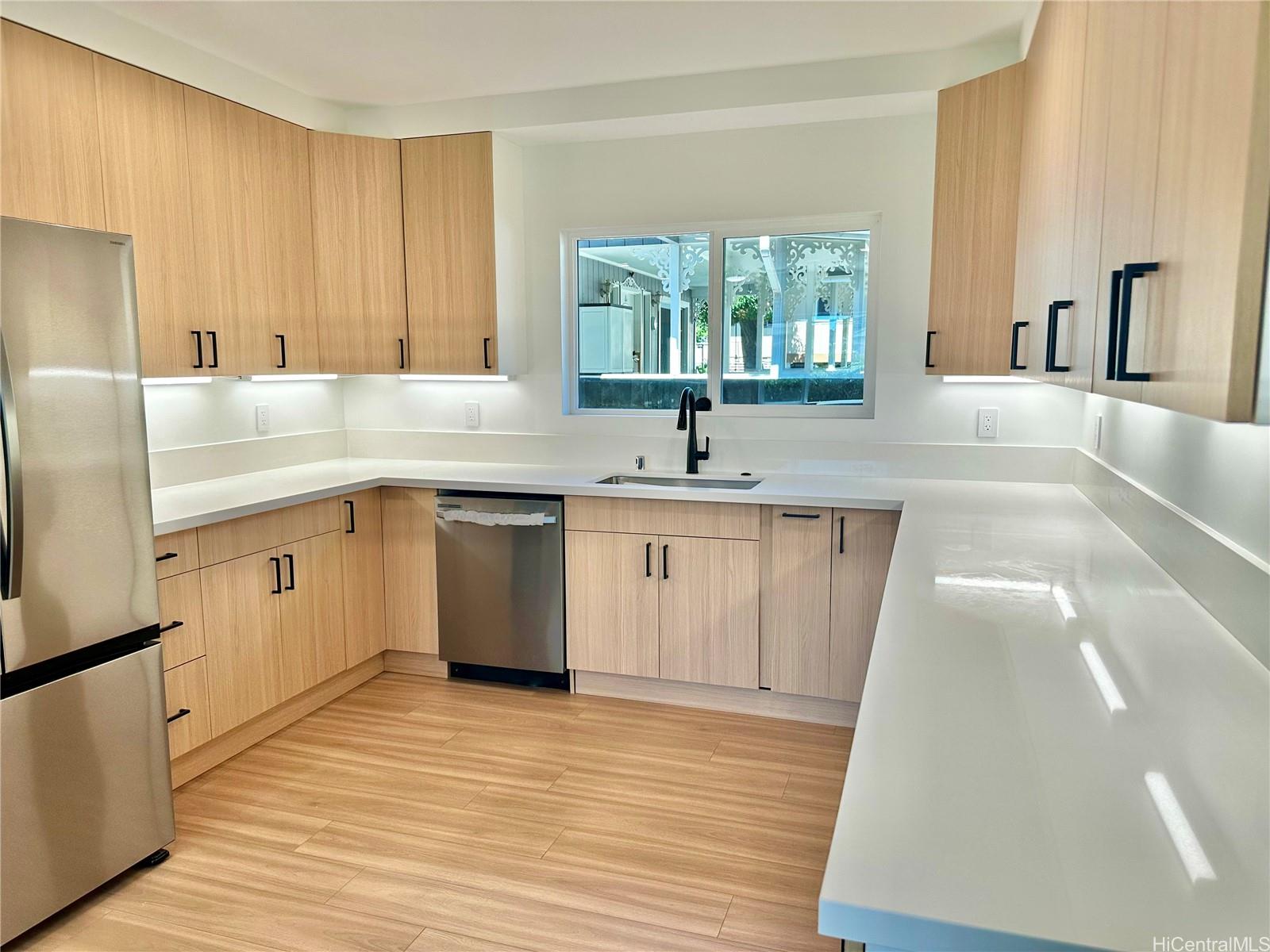 1810  9th Ave Palolo, Diamond Head home - photo 2 of 20