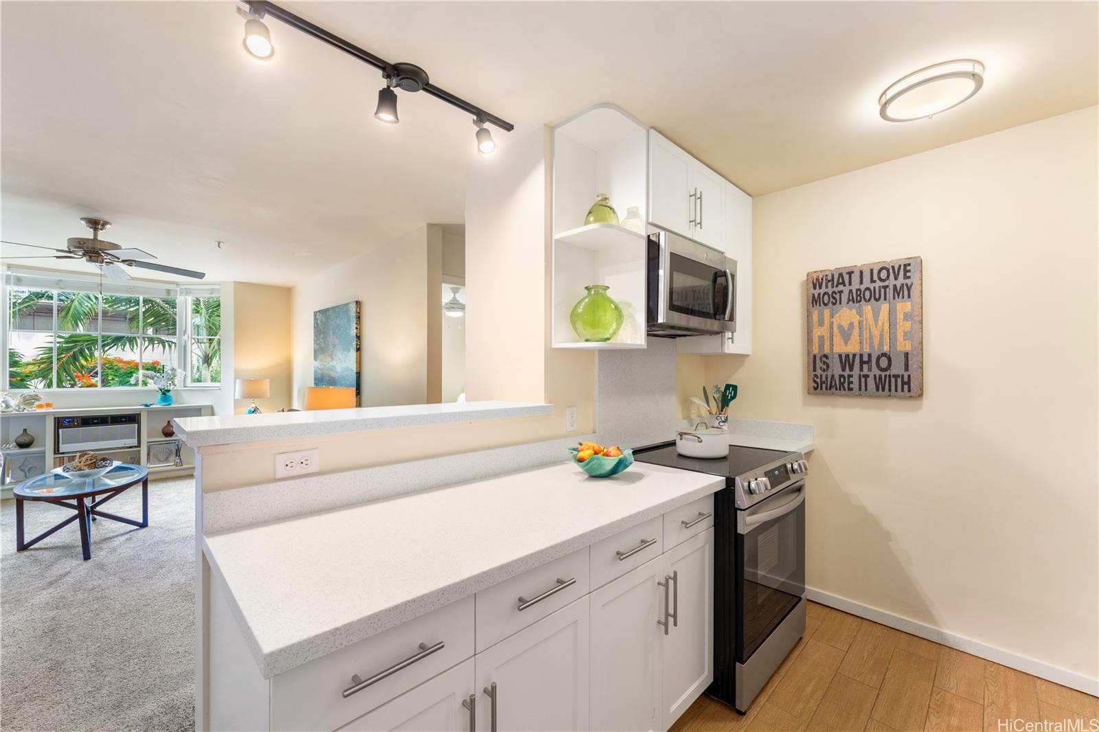 Cove Waikiki condo # B310, Honolulu, Hawaii - photo 5 of 24