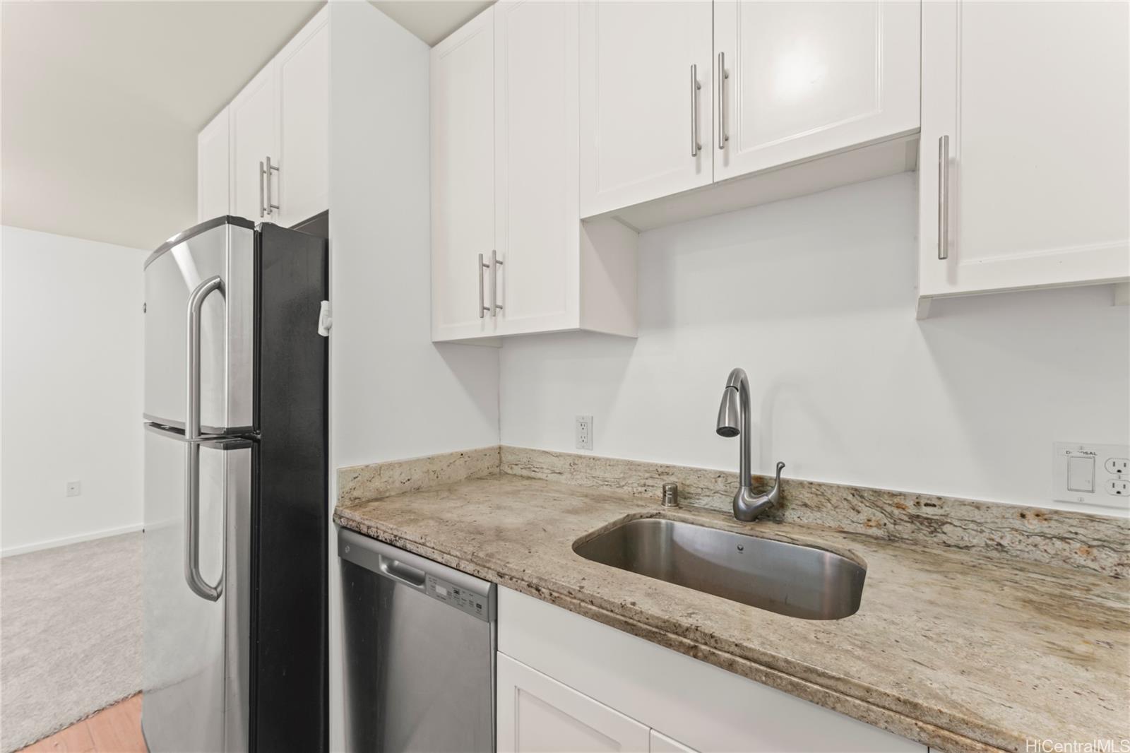 Cove Waikiki condo # C401, Honolulu, Hawaii - photo 6 of 19