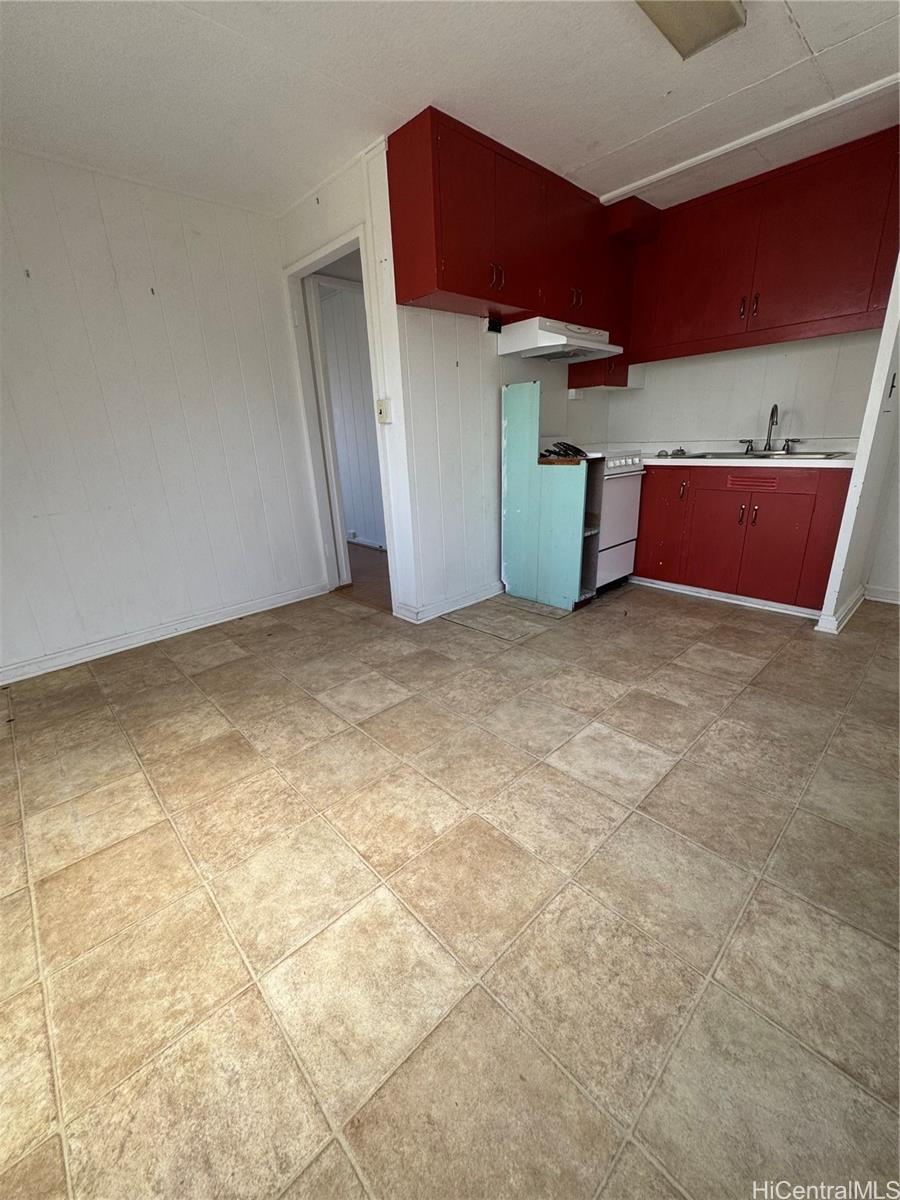 1812  Fernandez Street Kalihi-lower, Honolulu home - photo 3 of 15