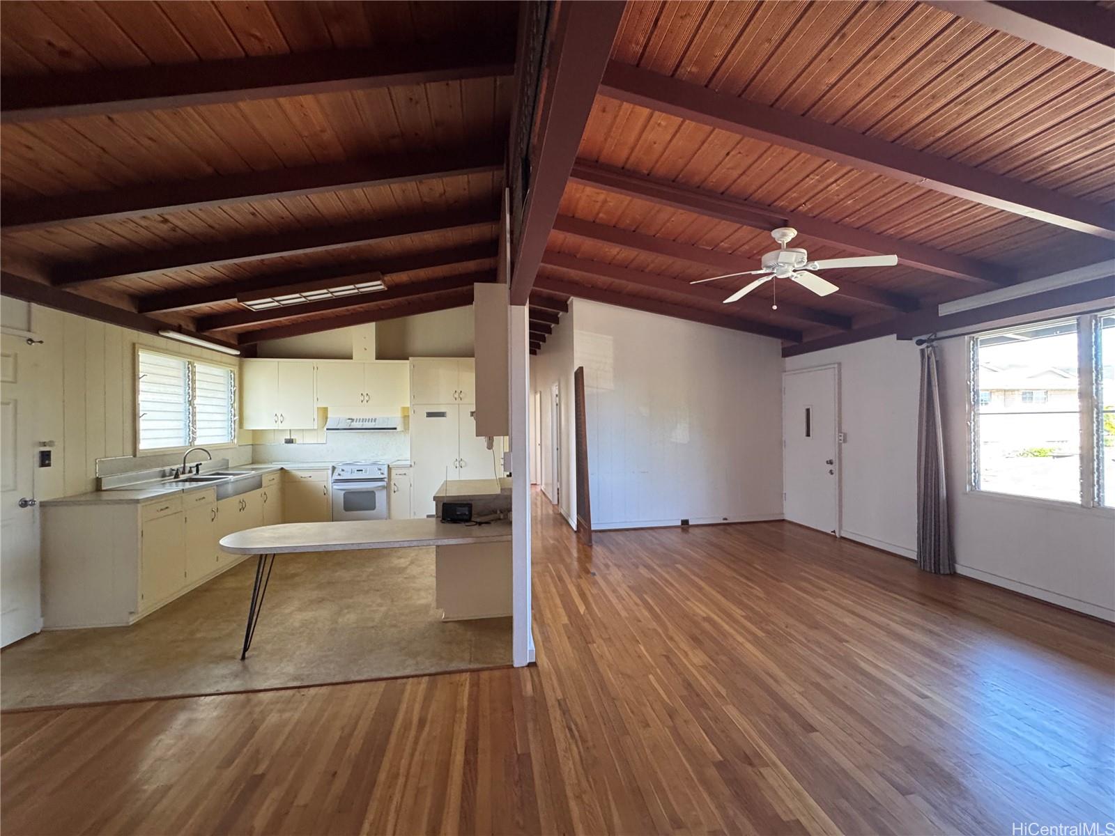 1812  Fernandez Street Kalihi-lower, Honolulu home - photo 10 of 15