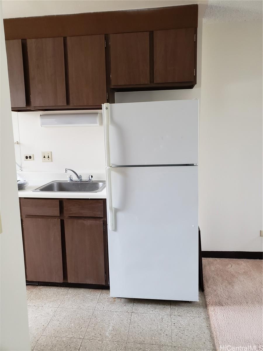 1812 Puowaina Dr Honolulu - Rental - photo 6 of 15