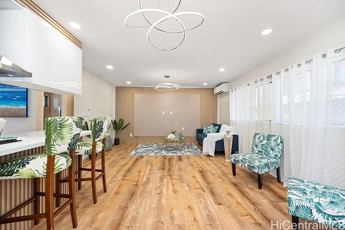 1812  Waiola St Mccully, Honolulu home - photo 19 of 25