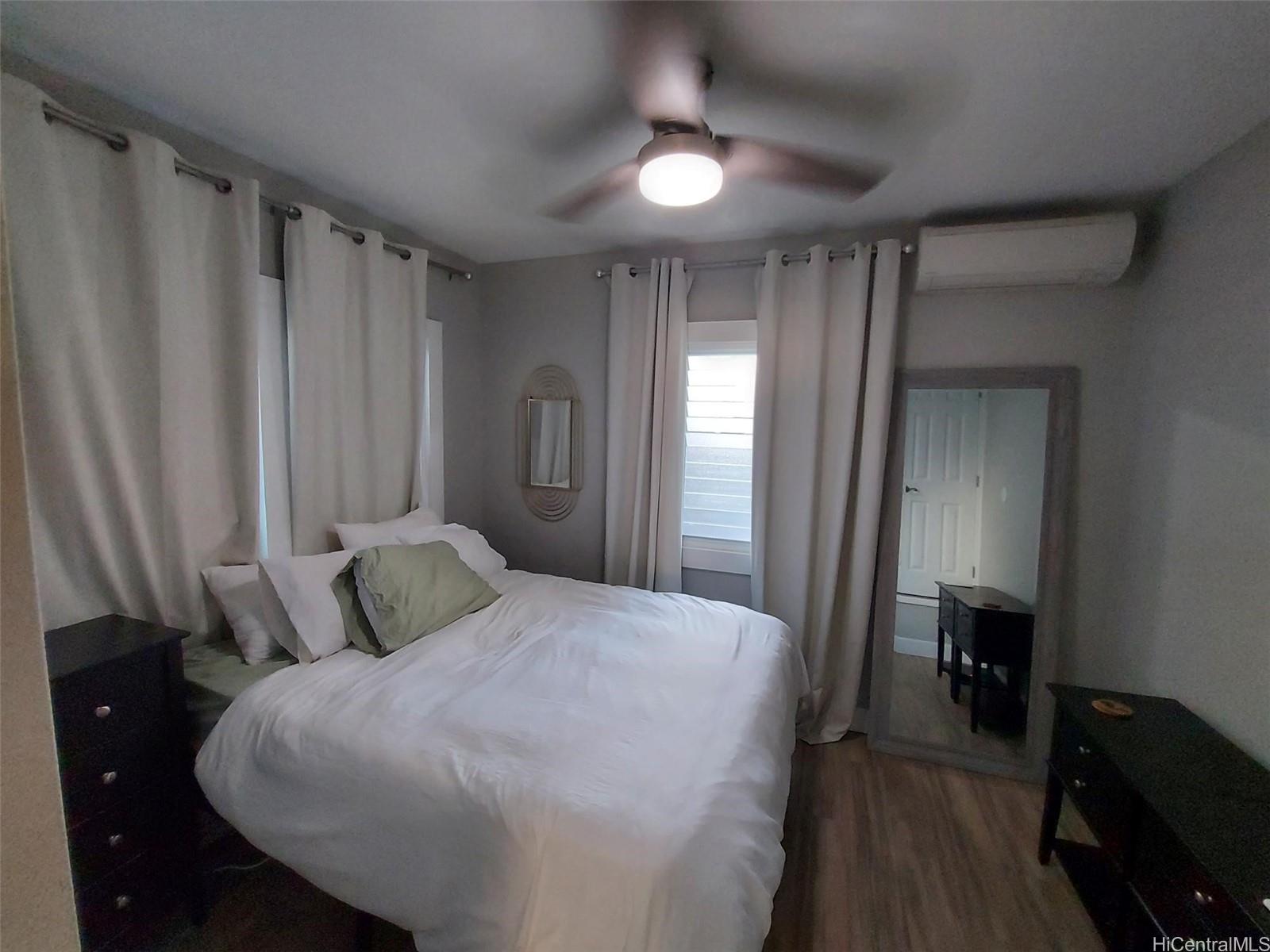 1813 Waiola St Honolulu - Rental - photo 5 of 10