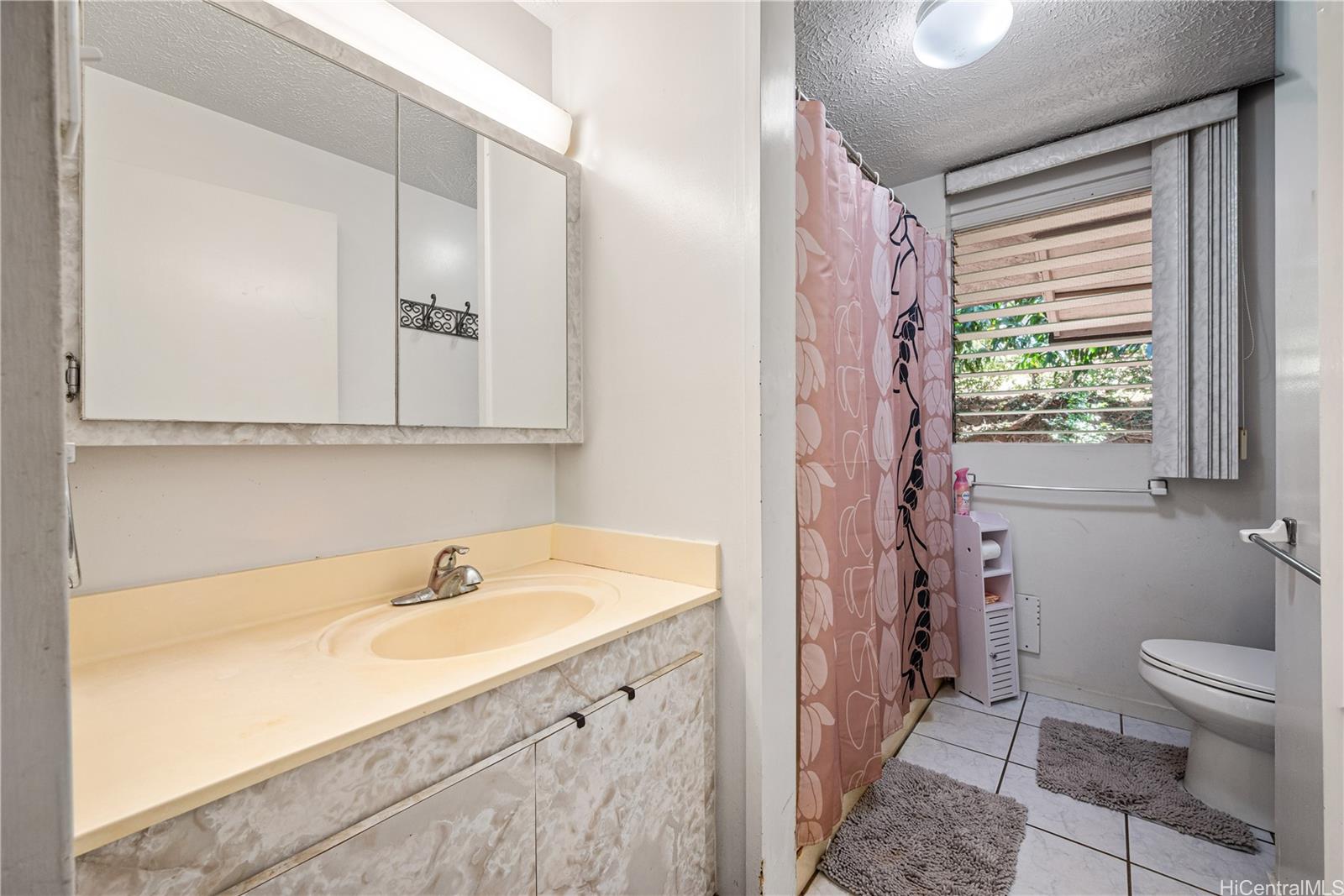 1817  Skyline Drive Kamehameha Heights, Honolulu home - photo 12 of 23