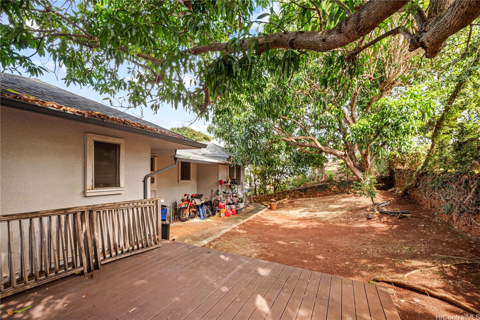 1817  Skyline Drive Kamehameha Heights, Honolulu home - photo 20 of 23
