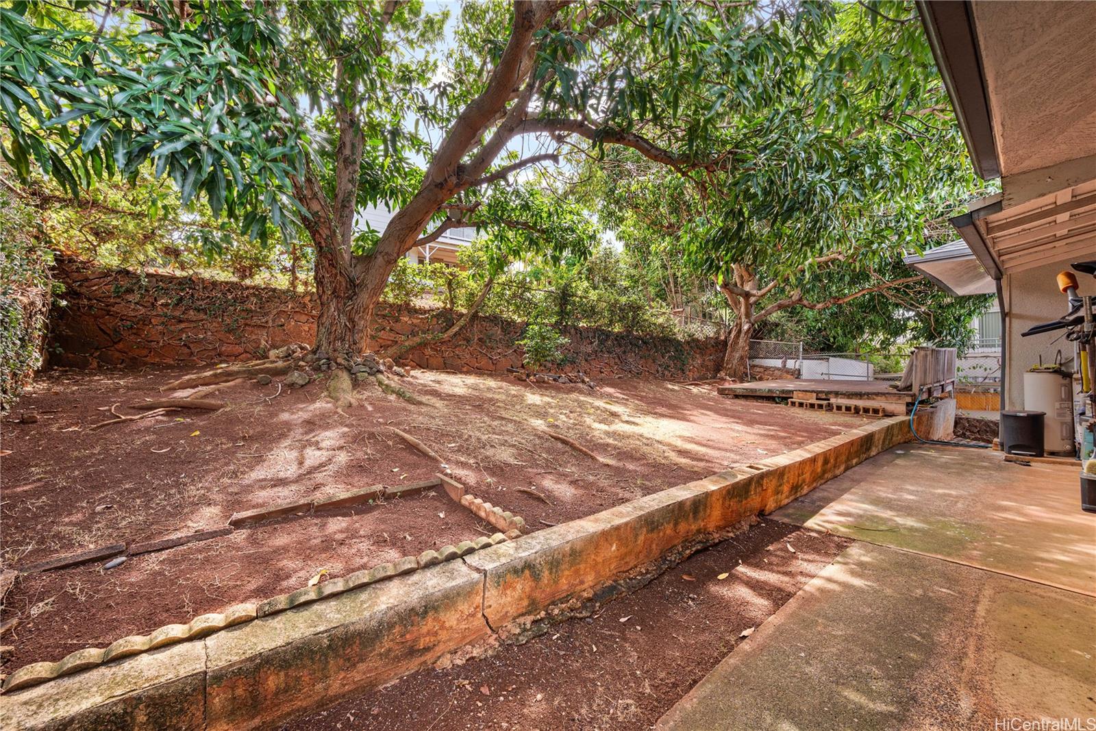 1817  Skyline Drive Kamehameha Heights, Honolulu home - photo 21 of 23