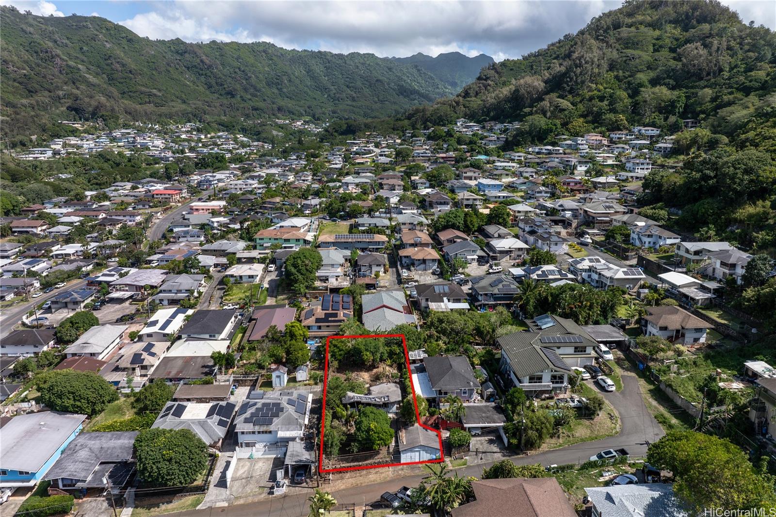 1818  Manaiki Place Kalihi Valley, Honolulu home - photo 11 of 13