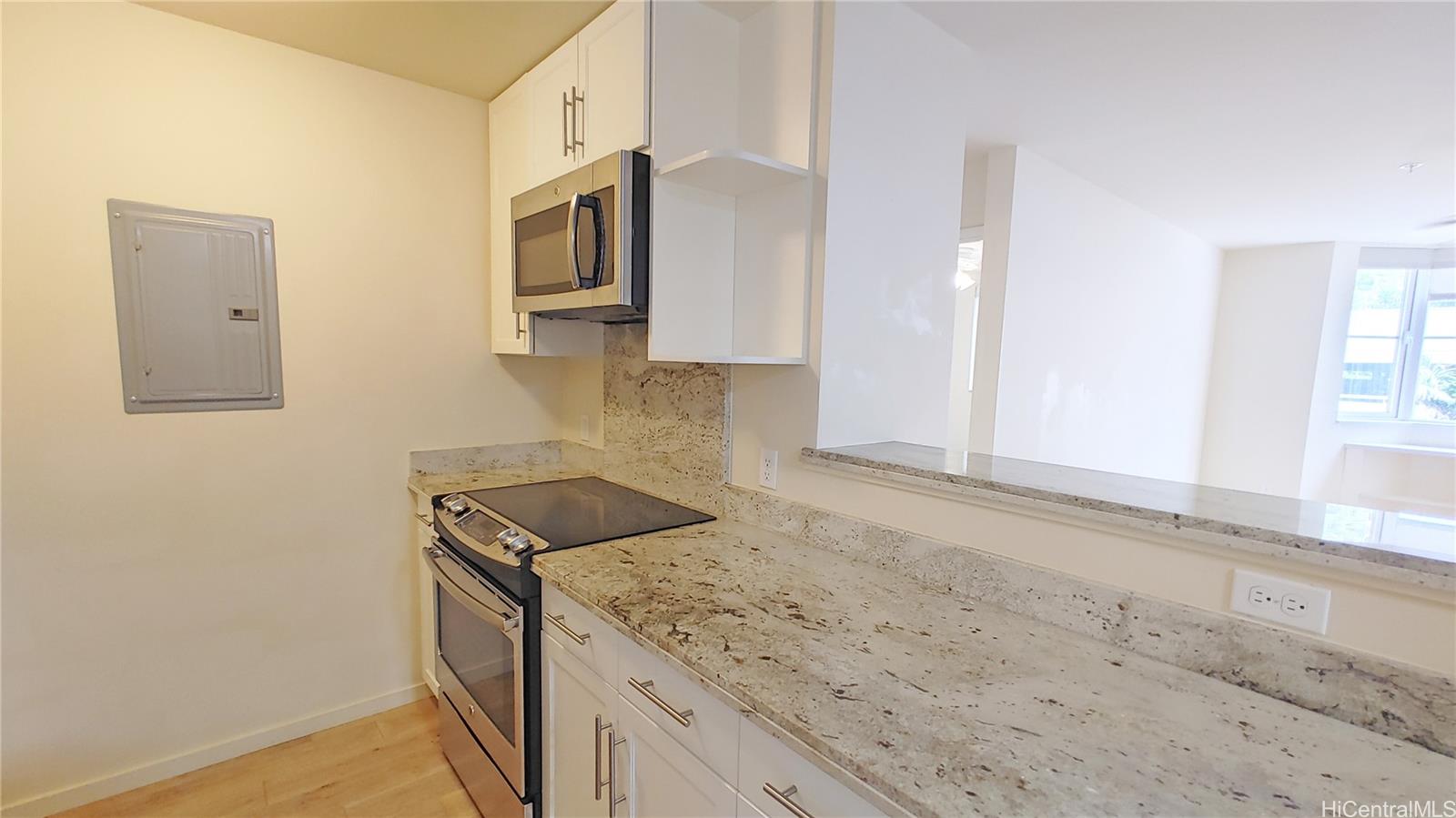 1820 Kaioo Dr Honolulu - Rental - photo 6 of 21