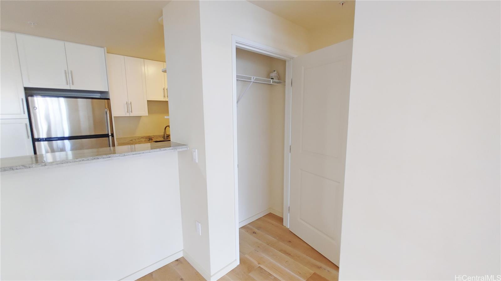 1820 Kaioo Dr Honolulu - Rental - photo 8 of 21