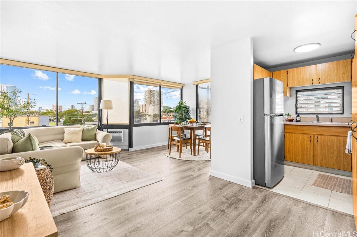 Pumehana condo # 512, Honolulu, Hawaii - photo 4 of 19