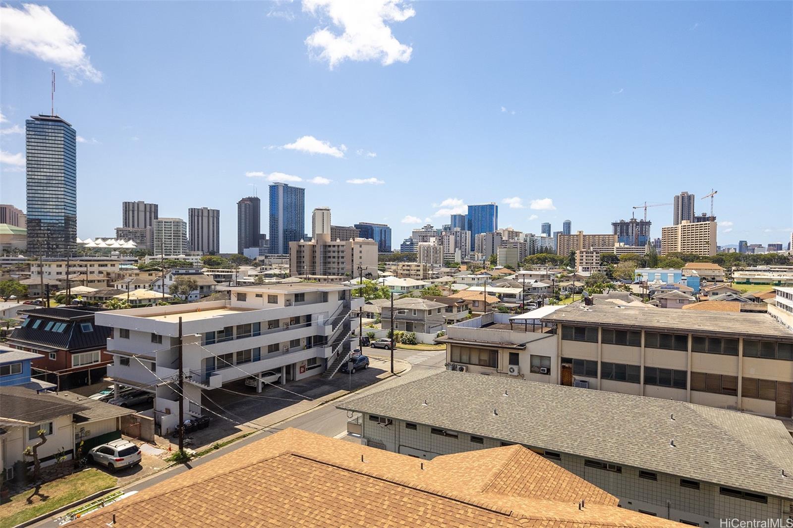 1820 Waiola Street Honolulu - Rental - photo 12 of 14
